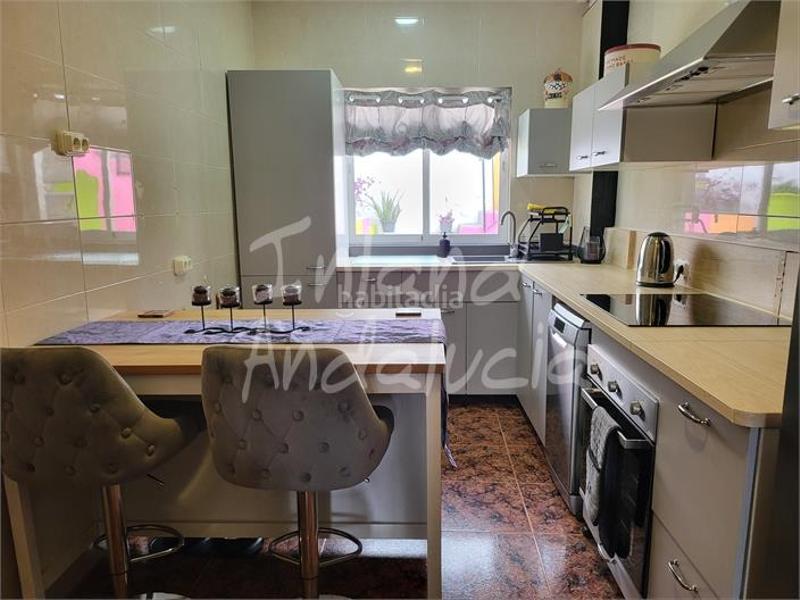 Foto ad6a67f4-89f5-48c2-9d30-bc10023d593d. Maison jumelée dans Villanueva de Algaidas