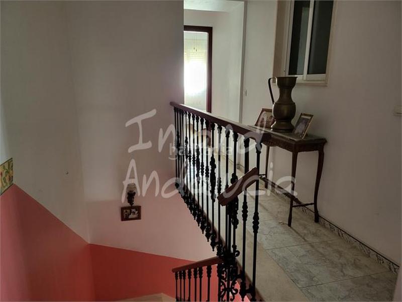 Foto f573e55c-51a5-40f8-9a0d-a3aa524858ac. Casa adossada amb aparcament a Aguadulce