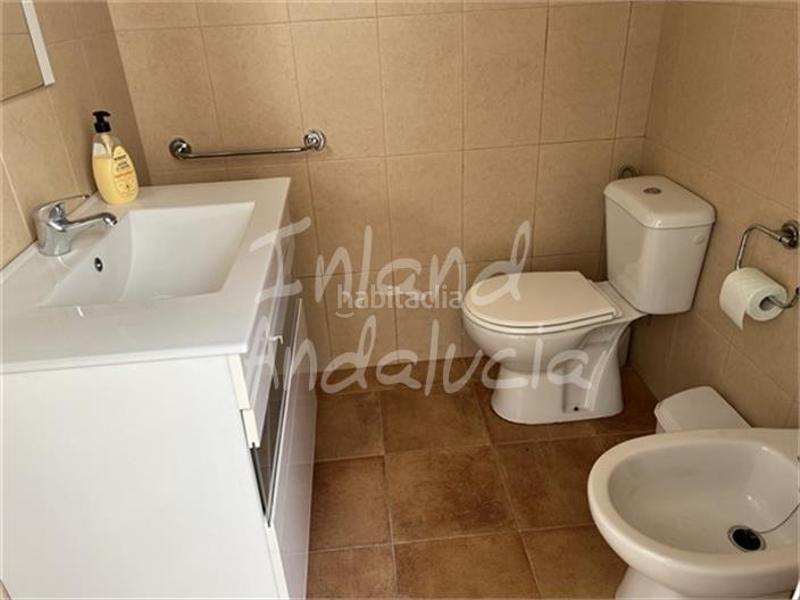 Foto e3005f96-3d10-4342-8704-ccb1958ee54c. Reihenhaus mit parking in Priego de Córdoba