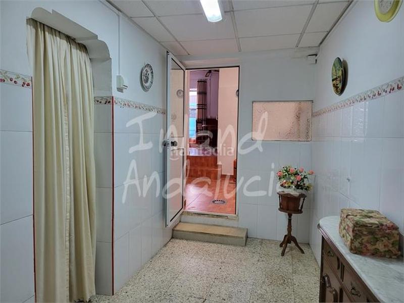 Foto 8fc321f1-8504-4c77-8b5a-39bf53fc5bfe. Casa adossada a Mollina