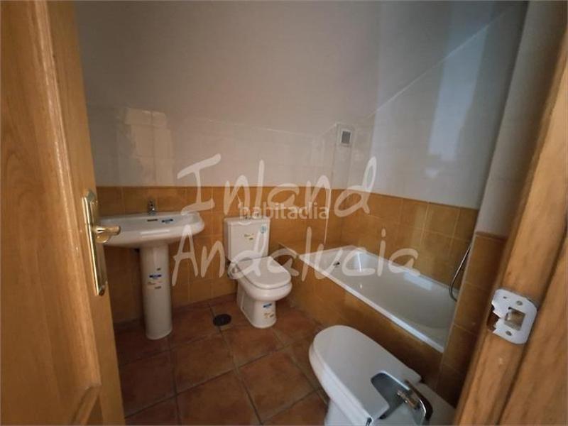 Foto 7ee8a49c-c064-4493-9506-f7a5c8898c00. Apartament amb piscina a Alcaucín