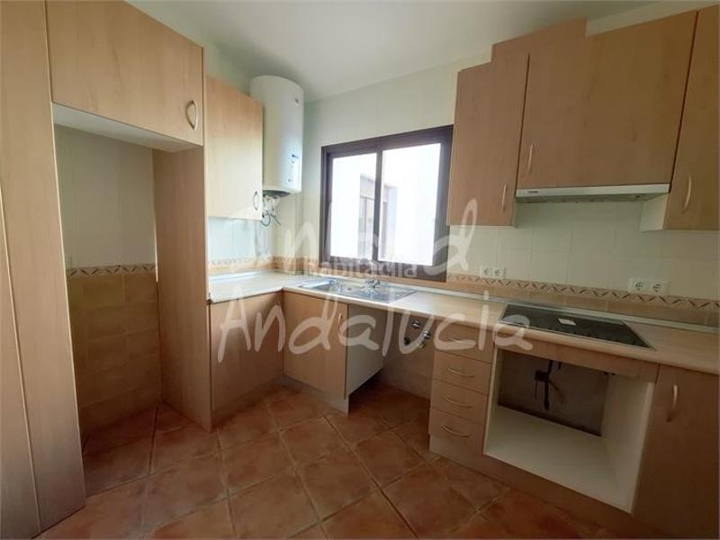 Foto 2636eed8-9aad-4ffe-bada-a606fde8f628. Appartement mit pool in Alcaucín