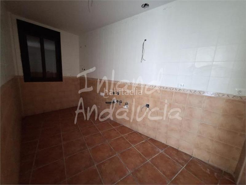 Foto 4e44fbcb-5bc9-4f6d-9c97-2f4193ec4fae. Apartamento en Alcaucín