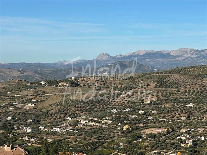 Foto 6070c2a4-3809-45d4-b4e0-70953ff67ecc. Apartment with pool in Alcaucín