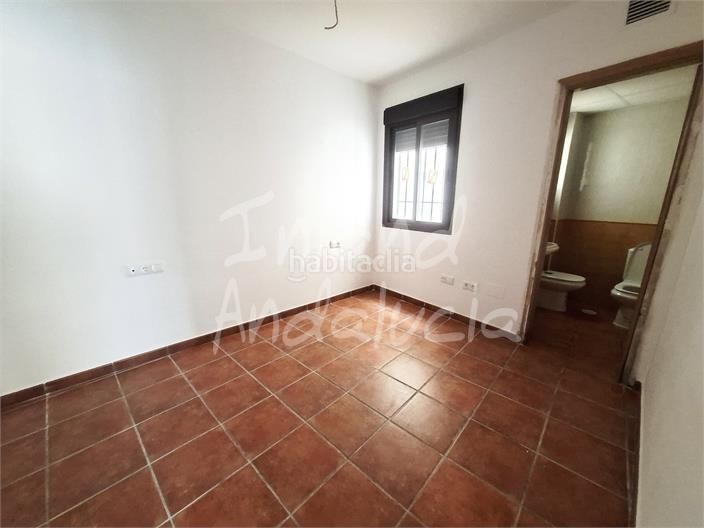 Foto e65eed2f-113f-4f19-8680-d588ca4df226. Apartment with pool in Alcaucín