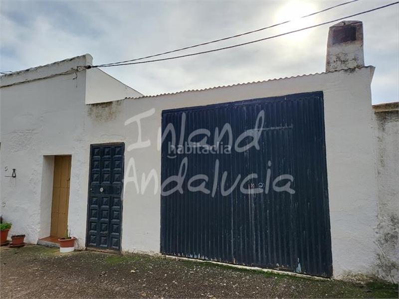 Foto 1c27013c-b707-48fa-a2de-6c0170cfd8f1. Casa adossada amb aparcament piscina a Villanueva de Algaidas