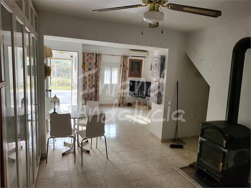 Foto 26a697ba-2967-49be-9929-a6a5aeeb65b6. Casa adossada amb aparcament piscina a Villanueva de Algaidas