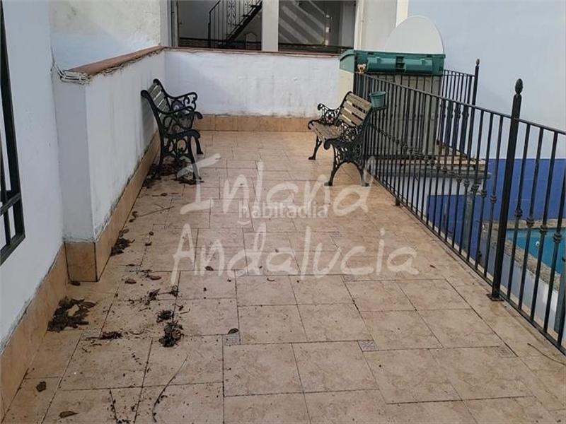 Foto 83b361a0-6f62-439e-a555-798e25914dc4. Casa adossada amb aparcament piscina a Villanueva de Algaidas