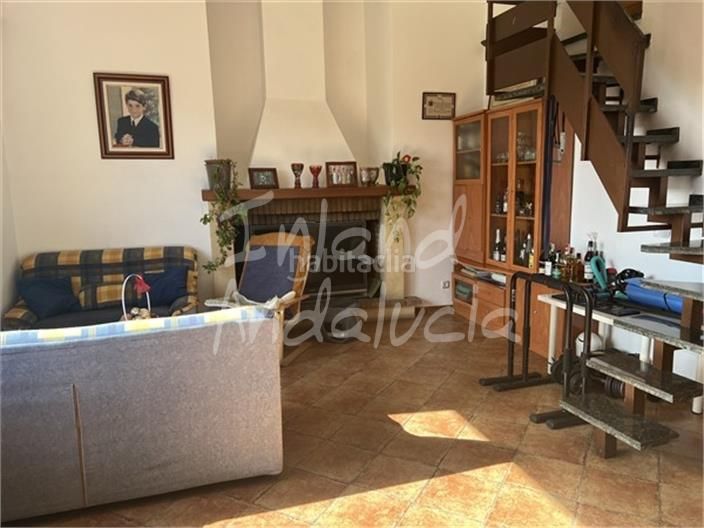 Foto d40f32f8-07d3-4aa1-9902-cd72096fd02f. Chalet en Alcalá la Real