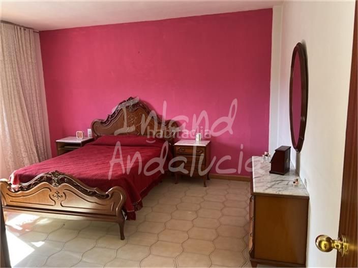 Foto 130ed38c-9c3d-40f3-972b-16e06db42cc2. Casa adossada a Alcalá la Real