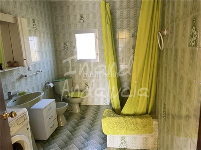 Foto a2935965-905c-4ff4-9592-f3b1f48d7f3f. Casa adossada a Alcalá la Real