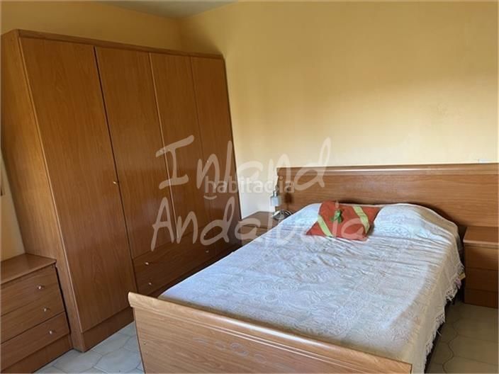 Foto d2f5cd50-0289-481f-80be-b2055533407b. Casa adossada a Alcalá la Real