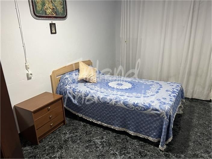 Foto 83f7bb4a-05a2-436a-93c1-5e822a406a60. Casa adossada a Alcalá la Real