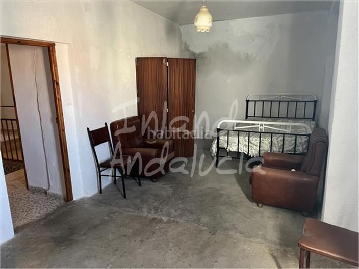 Foto 949fc856-1830-4f92-8688-5c47b39ad47c. Casa adossada a Alcalá la Real