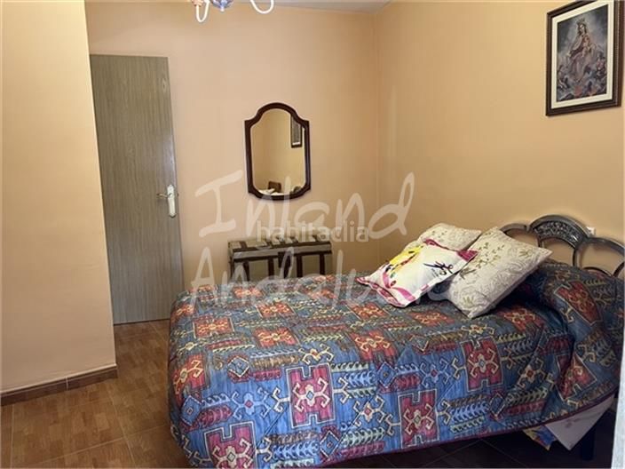 Foto 0f3279d1-94c2-41fd-9b8e-985356a2d1f4. Maison jumelée dans Moclín