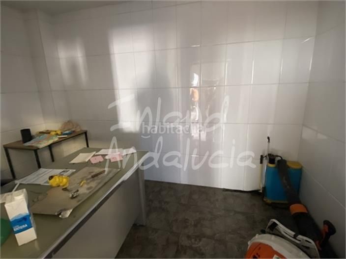 Foto 59fd26e8-b3e2-4119-95a8-ee6876772d08. Local comercial a Íllora