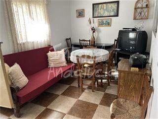 Casa adosada en Castillo de Locubín