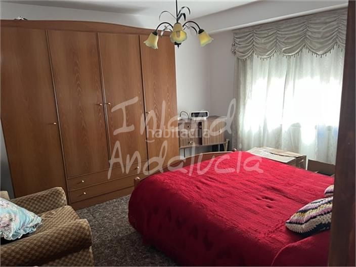 Foto bb96170e-c17d-4fa5-9d19-29282c3f69e6. Casa adossada a Alcalá la Real
