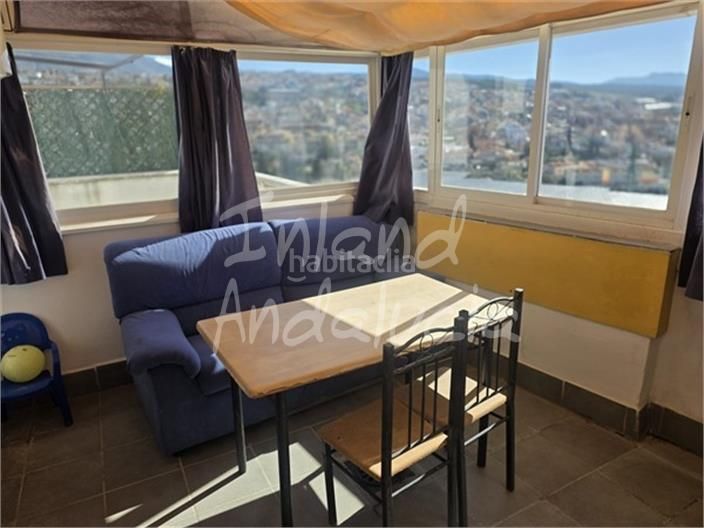 Foto d03563bc-6b32-42e7-93d1-9444b31fed69. Apartamento en Barrio de la Vega Monachil