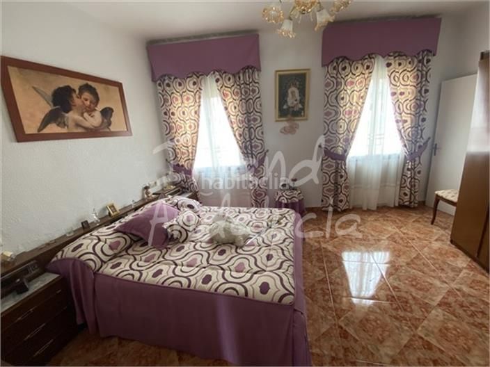 Foto baf13d7b-4bd8-4aaa-9be7-198e05a24fa8. Casa adossada a Alcaudete