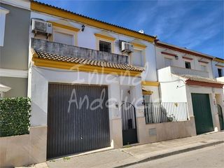 Semi detached house in Aguadulce