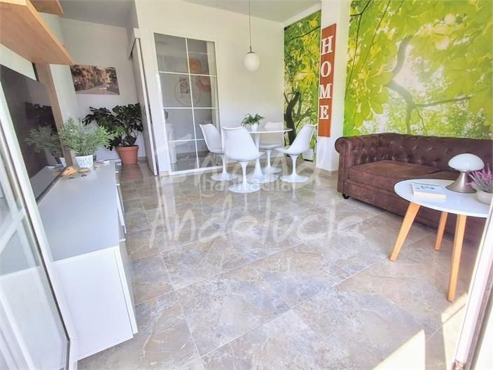 Foto 9981da0e-a35a-40ec-b86e-46d575e7b805. Apartament amb aparcament a Albuñol