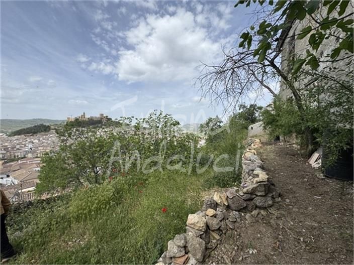 Foto b052b5c6-b115-496b-a838-34534ff08747. Casa adossada a Alcalá la Real