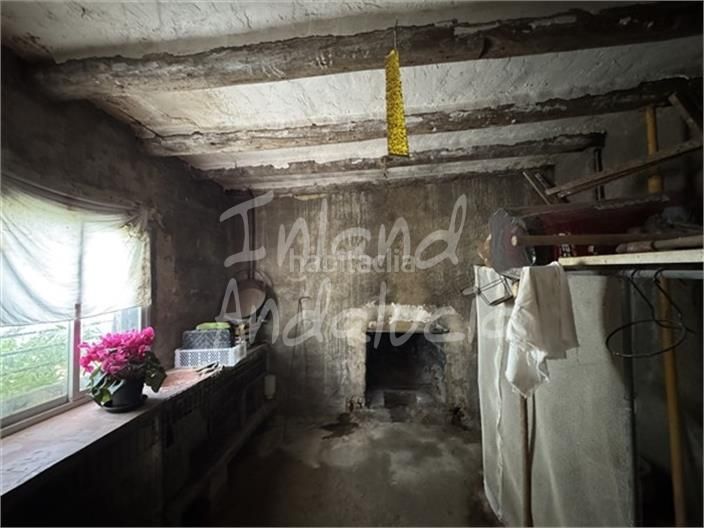 Foto e3f57ebf-9326-4853-97bc-d57941f012f1. Casa adossada a Alcalá la Real
