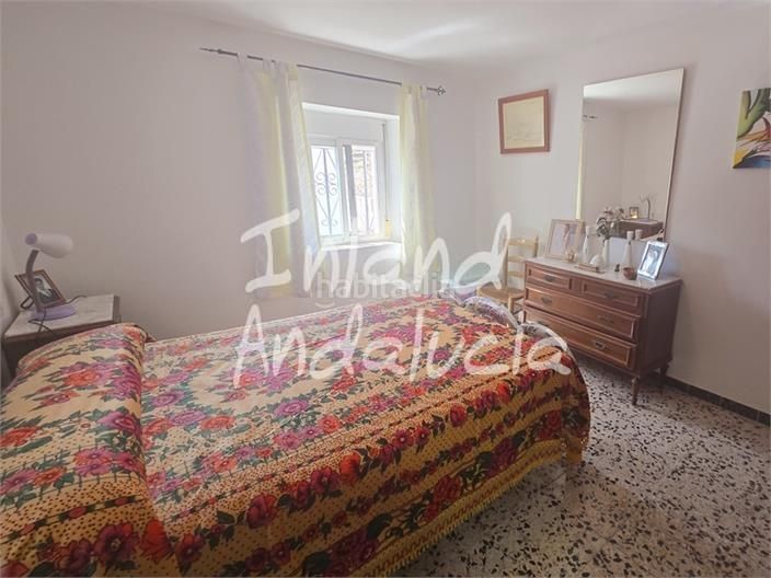 Foto 89559d87-fc13-4c30-bfd8-f3bca4394a52. Masia amb aparcament a Alcaucín