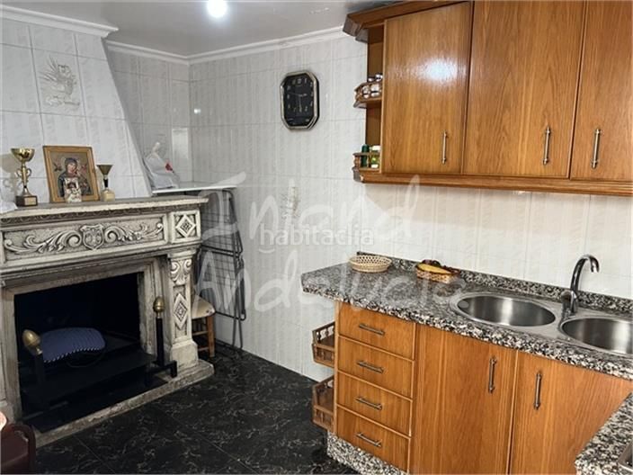 Foto 42348859-d86d-4a11-910b-0e94a57cc82b. Casa adosada en Luque