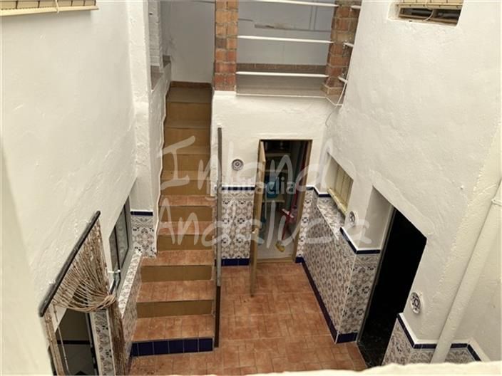 Foto 8427ede6-64a5-4445-9014-d36cff416816. Casa adosada en Luque