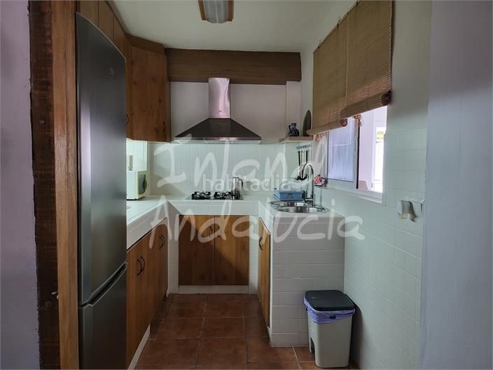 Foto cba2bc9e-fa1d-4a39-8cb2-6c3955c5b397. Casa adosada en Rute