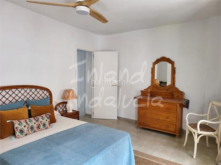 Foto da215f8c-4d56-4d0d-b616-ab81f1165efd. Casa adosada en Rute