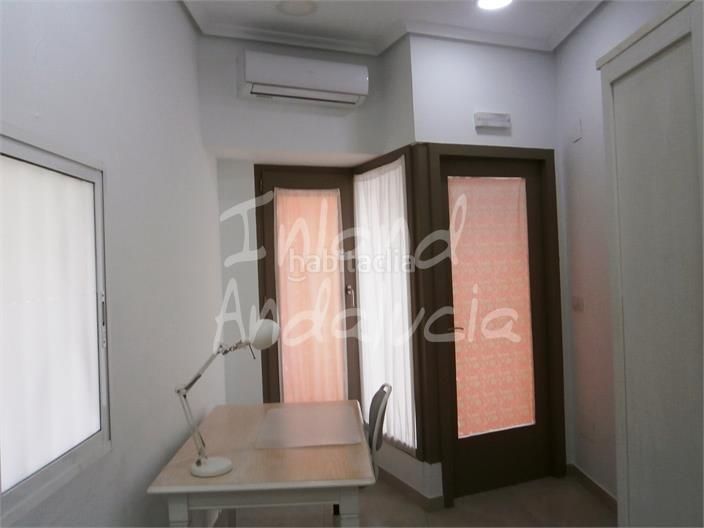 Foto 7e182119-8222-4c3f-89ec-04b9c18b51d3. Local comercial a Martos