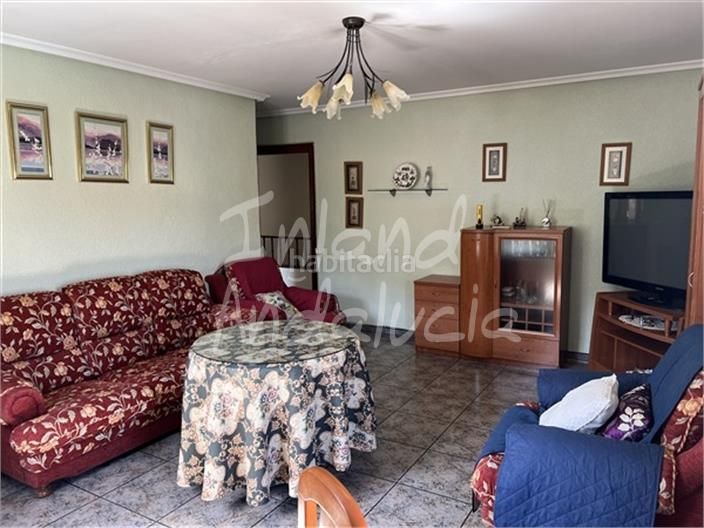 Foto 2ad54ff4-5f1e-4e18-be78-020bcd1a6f39. Apartament a Castillo de Locubín