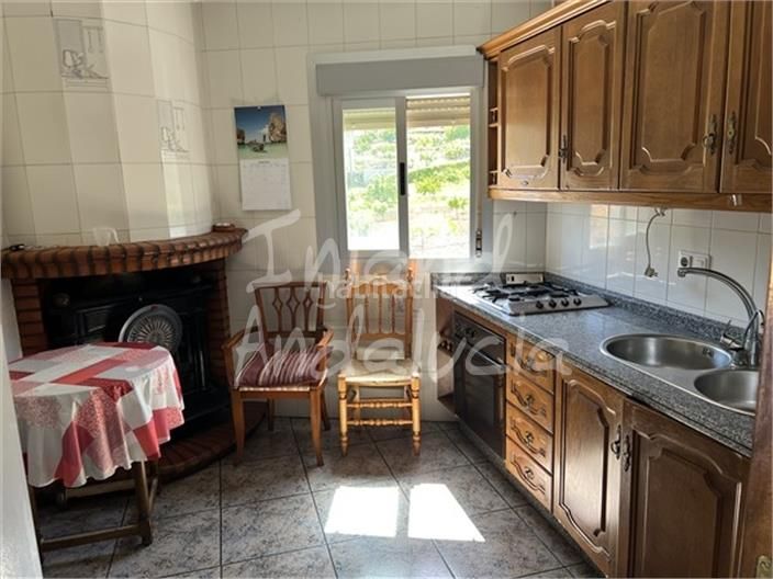 Foto f24a79a1-ee99-46fd-a83d-696c39955e51. Apartament a Castillo de Locubín