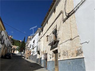 Casa adossada a Alcalá la Real