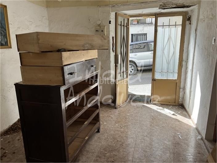 Foto 730e00b7-7d09-4da6-9540-407f249f4184. Casa adossada a Alcalá la Real