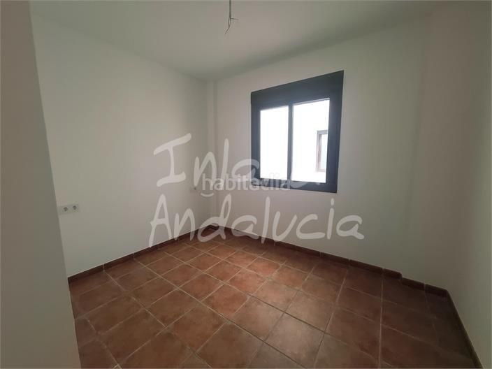 Foto cfaa7998-ad7f-4e56-80b8-cd8a9031ddad. Apartamento en Alcaucín