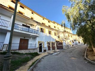 Apartment in Alcaucín