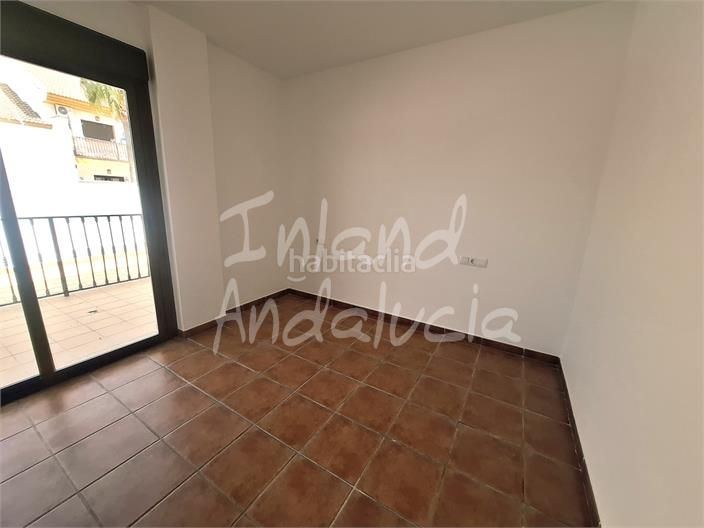 Foto bc641c82-fbe2-47af-bfba-ade657e13527. Apartament amb aparcament piscina a Alcaucín