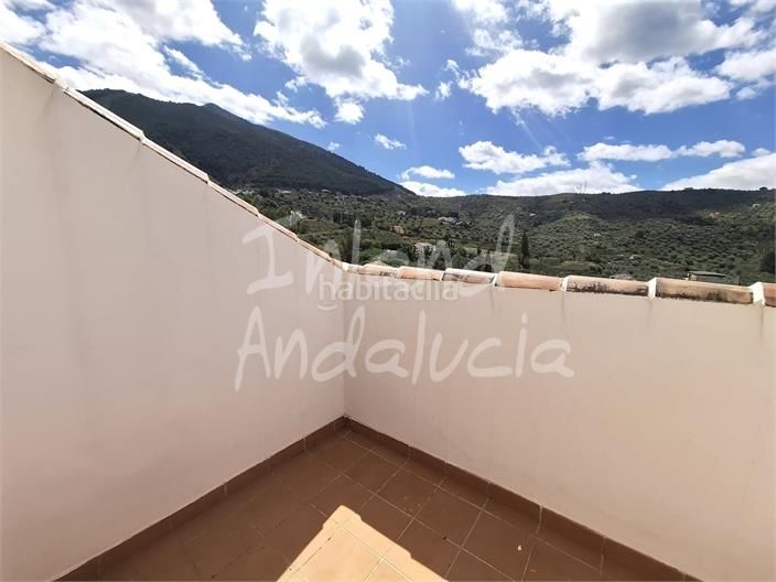 Foto 479d8a9f-3ffa-406c-96dc-25f9a64ececc. Apartamento en Alcaucín