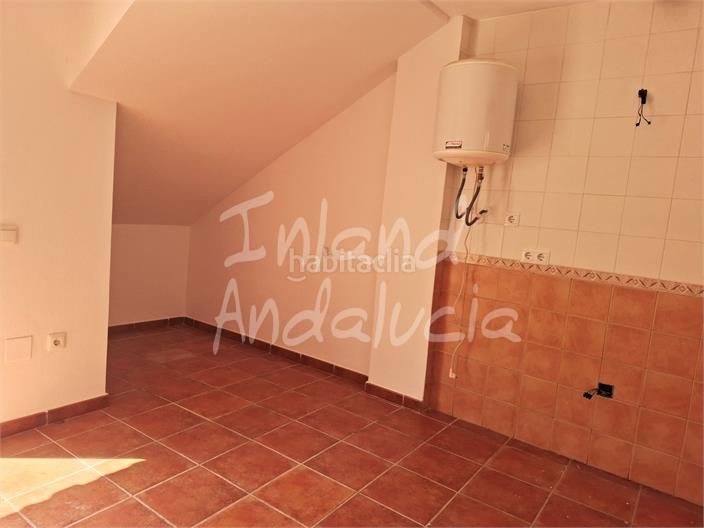 Foto 9baa23f4-c668-4068-9792-d38c0c38dd0c. Apartamento en Alcaucín