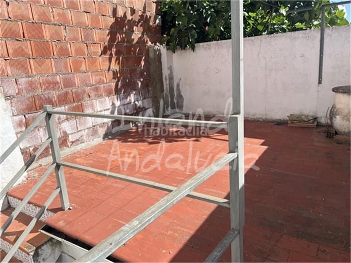 Foto de34ee0e-c89a-41c2-95cc-0f294b07b80b. Casa adossada a Luque