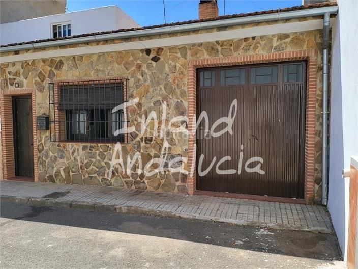 Foto bcfaee16-6733-4c95-9a31-cbdfe8371598. Chalet en Mollina