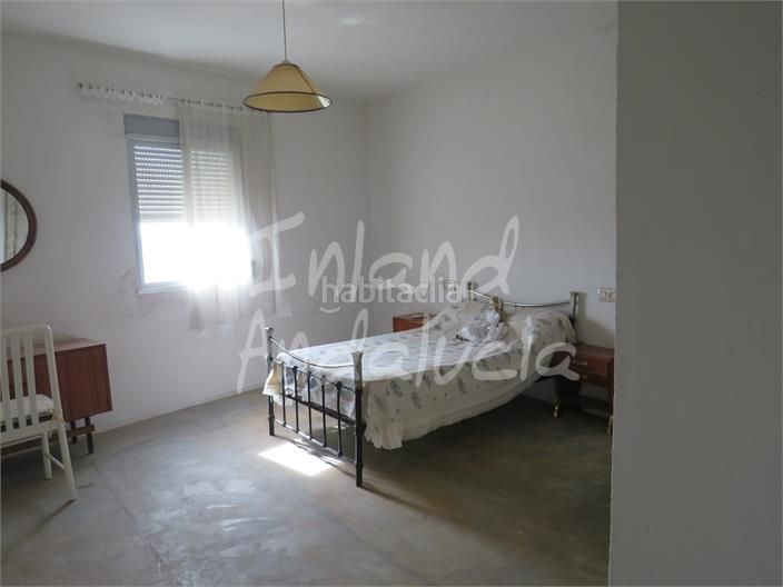 Foto c4328ded-0a84-47ec-82e7-61ef30f1e782. Casa adossada a Alcaudete
