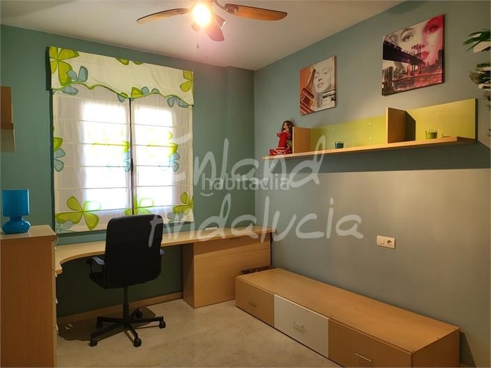 Foto 01a81449-f1e3-472b-b570-87ddb9712f06. Casa adossada amb aparcament a Cuevas Bajas