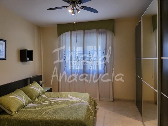 Foto 408ea33a-0688-41be-a137-819a0d4bfe3b. Casa adossada amb aparcament a Cuevas Bajas