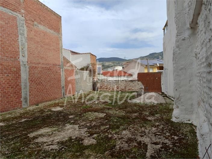 Foto 168a6a43-f4c7-4b3d-add2-70aae133b987. Terreny residencial a Loja