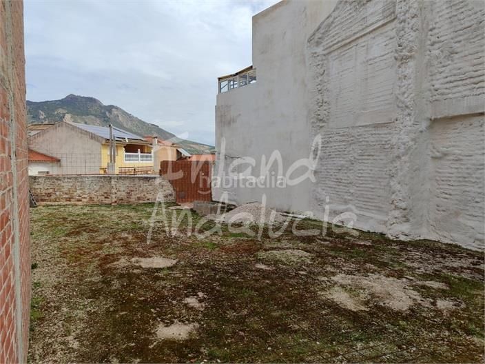 Foto c85b2c8c-f990-42c2-a503-37da08ae3689. Terreny residencial a Loja